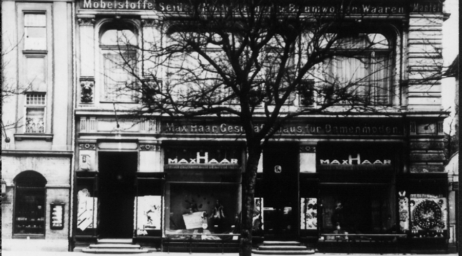 Geschäftshaus der Familie Haar in der heutigen Schillerstraße im Stadtzentrum von Weimar